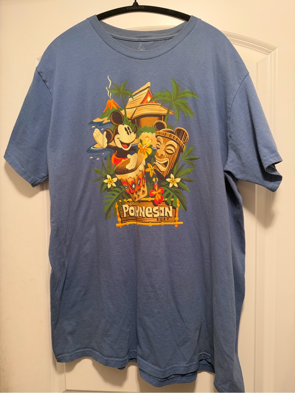 Disney Polynesian Resort Mickey Mouse Tiki Graphic T-Shirt Blue 2XL Unisex EUC